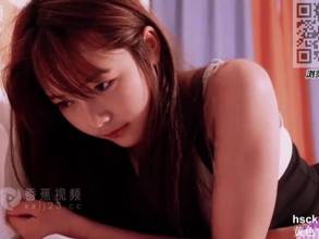 Em Họ Dâm Loạn Quyến Rũ Anh Họ Lên Giường